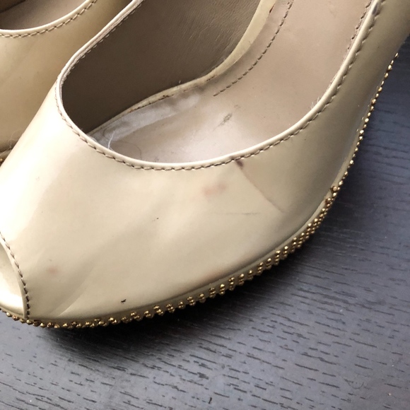 Burberry Heels - Picture 6 of 6